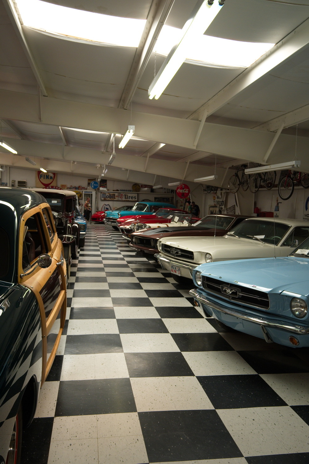 Row of Classic Cars HiREs